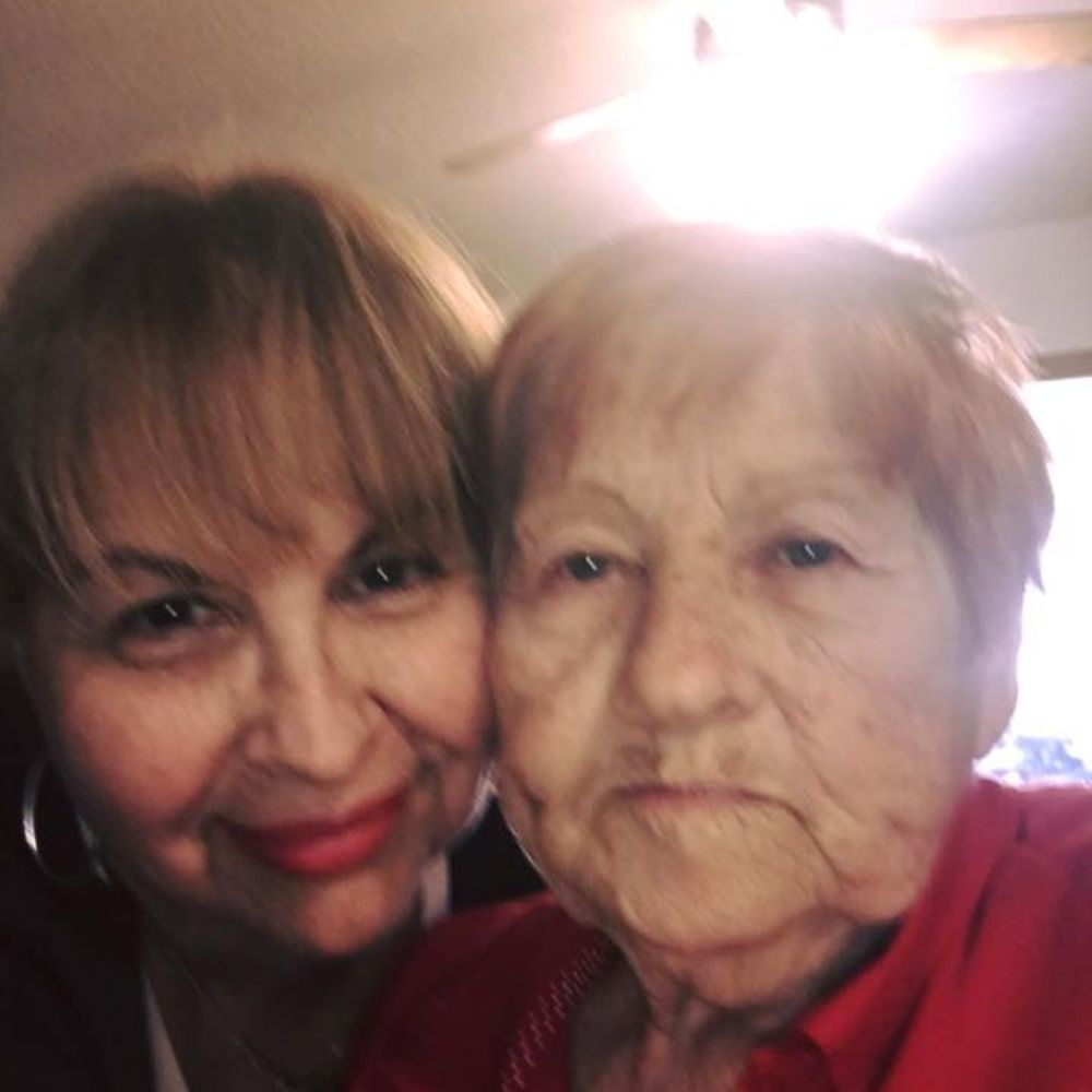 Meet your Posher, Maribel